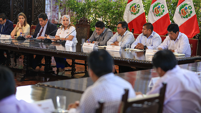 Presidenta Dina Boluarte anuncia viaje de ministros a Puno para impulsar proyectos de inversión