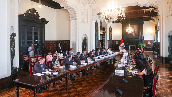 PERÚ: Presidenta Dina Boluarte anunció la creación de División de Investigación de Delitos Transnacionales