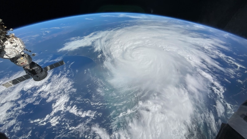 Meteorólogos prevén una temporada de huracanes 