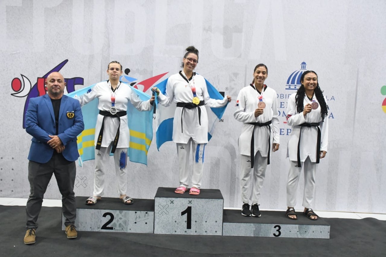 REPÚBLICA DOMINICANA: República Dominicana obtiene el tercer lugar en Open Senior de Taekwondo