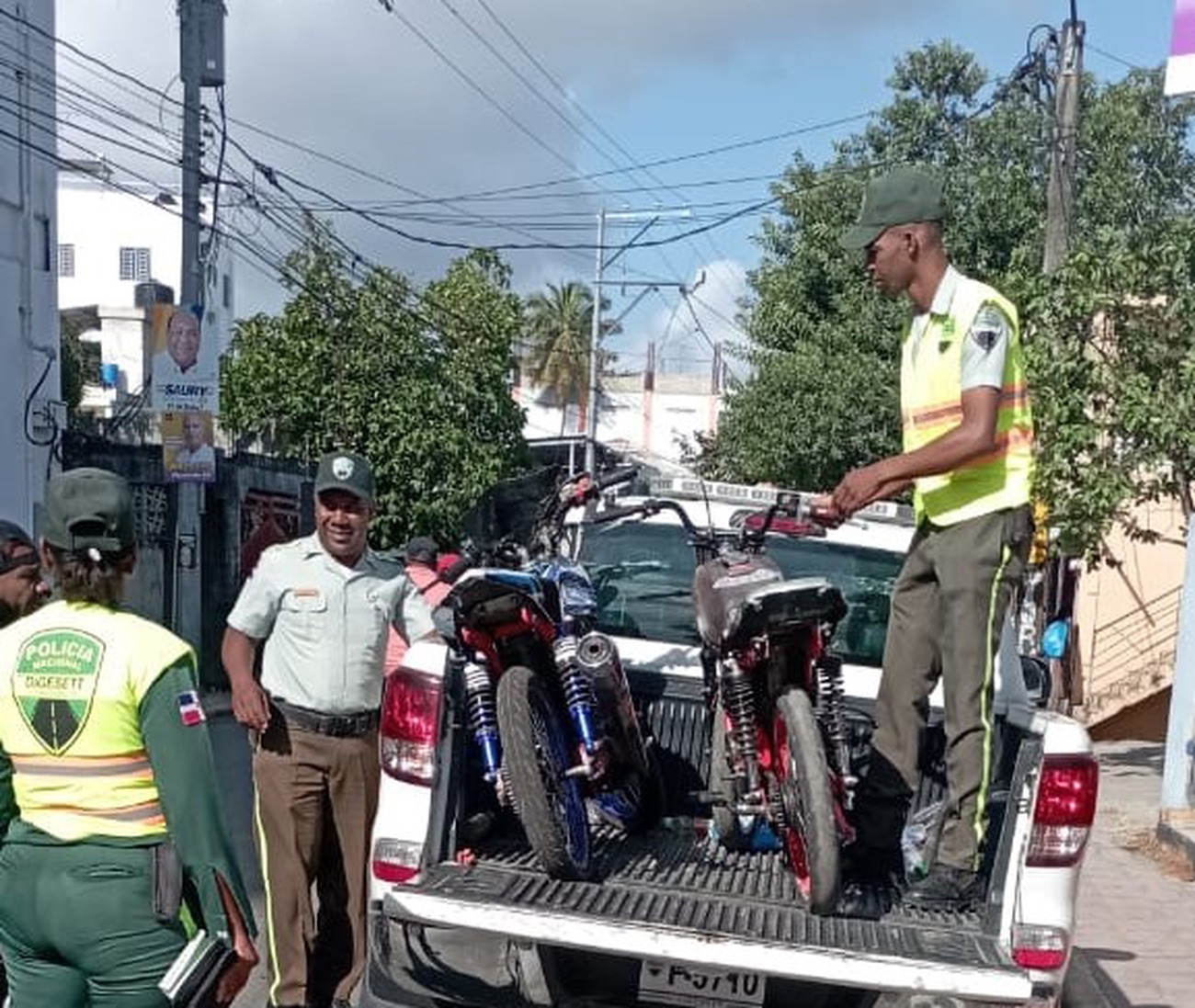 REPÚBLICA DOMINICANA: Digesett previene carreras clandestinas, en un operativo conjunto con la Policía Preventiva, para salvar vidas
