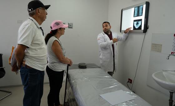 Sembrando esperanza: Un médico venezolano y su santuario en Perú