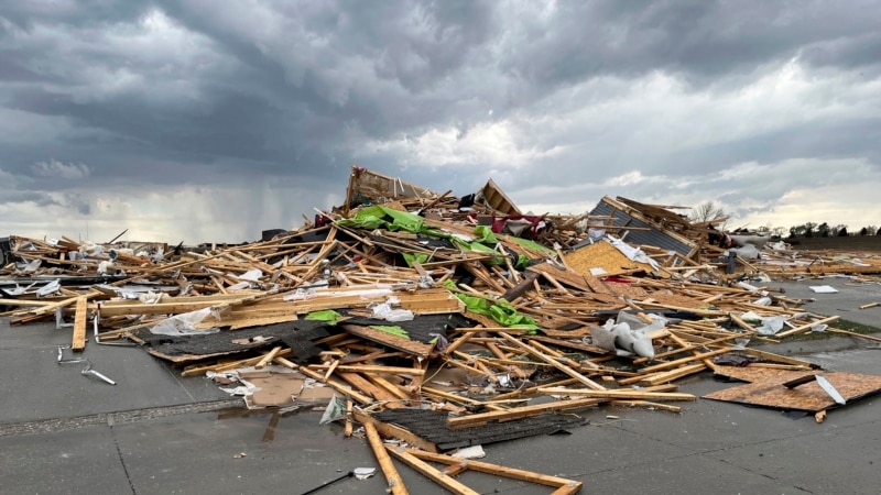 EEUU: Tornados destrozan casas en Nebraska y causan daños en Iowa