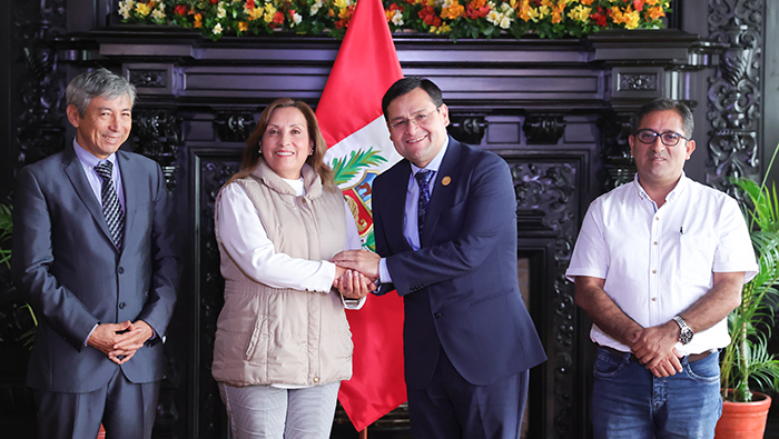 Presidenta Dina Boluarte se reunió con gobernador de Lambayeque a fin de destrabar importantes obras para la región