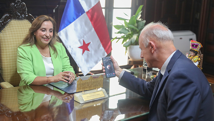Presidenta Dina Boluarte expresó el deseo de su Gobierno de continuar el trabajo hermanado con Panamá