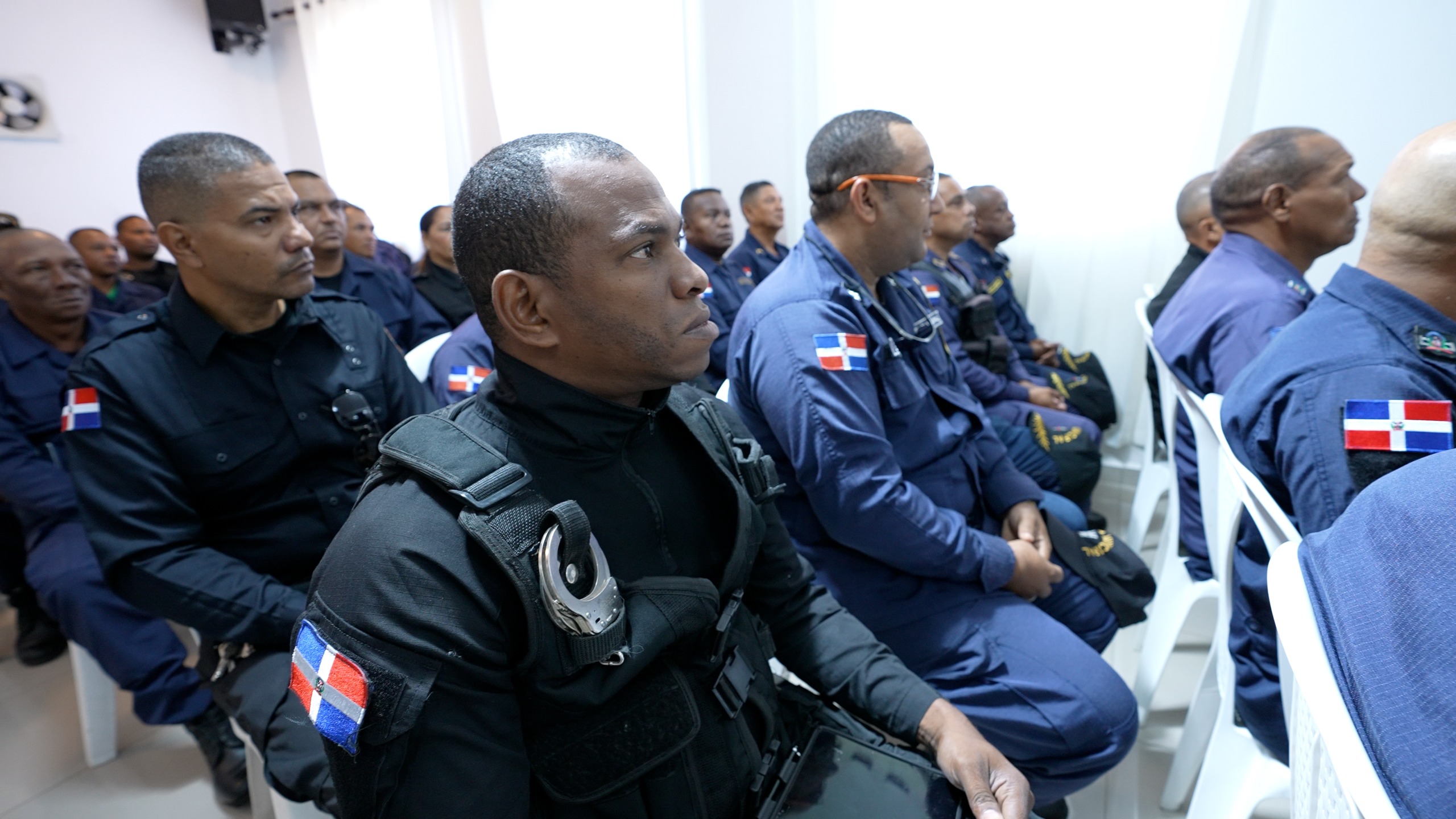 REPÚBLICA DOMINICANA: Ministerio de Interior y Policía fortalece Policía Municipal con jornada educativa de tres meses; inicia en Monseñor Nouel y Puerto Plata