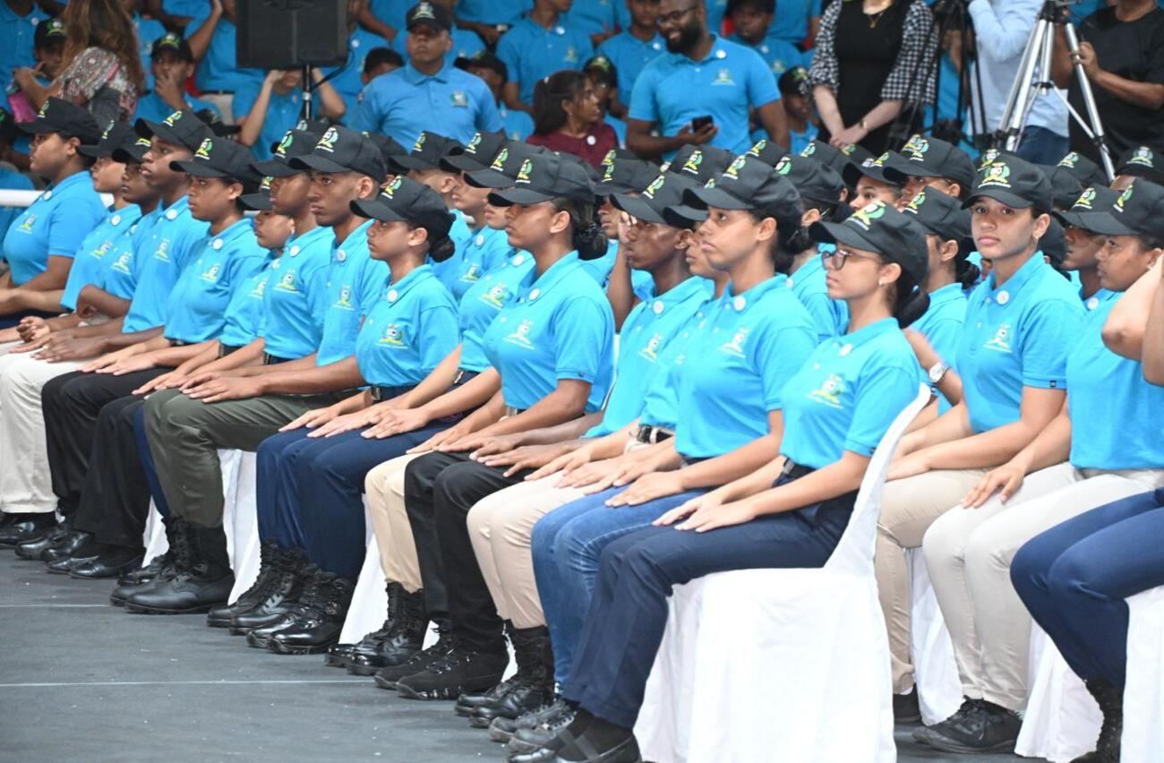 REPÚBLICA DOMINICANA: Servicio Militar Voluntario gradúa 5,294 jóvenes; suman 26,020 del Programa de Formación en Valores